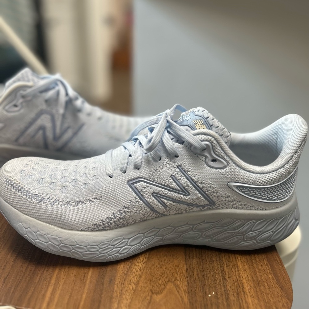 New Balance foam fresh 1080 women’s shoe.